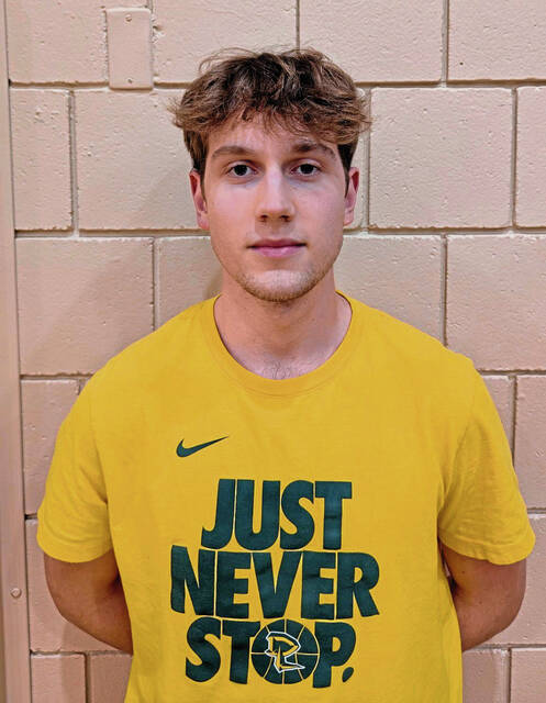 Senior-led Deer Lakes volleyball team chases section title