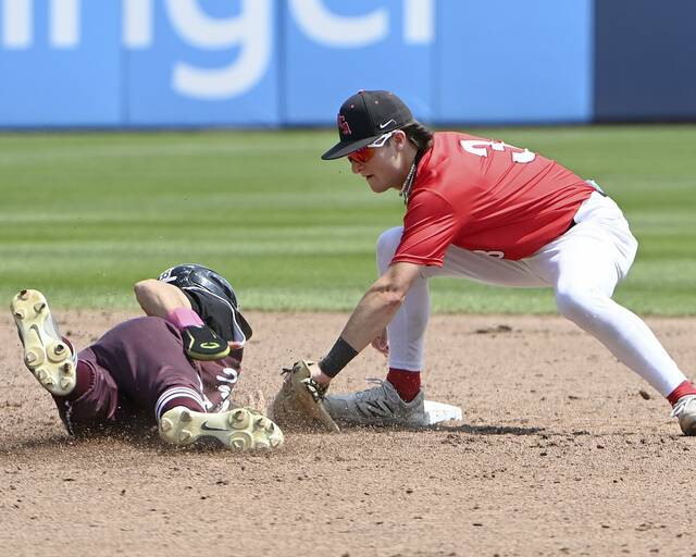 Trib HSSN diamond team of the week for April 5, 2026<span class="headline-video">Video <i class="fa-solid fa-circle-play"></i></span>