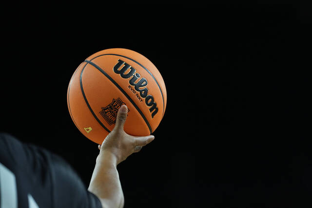 Pace Prosser’s double-double helps Gannon beat Lander 84-61 in Division II championship game