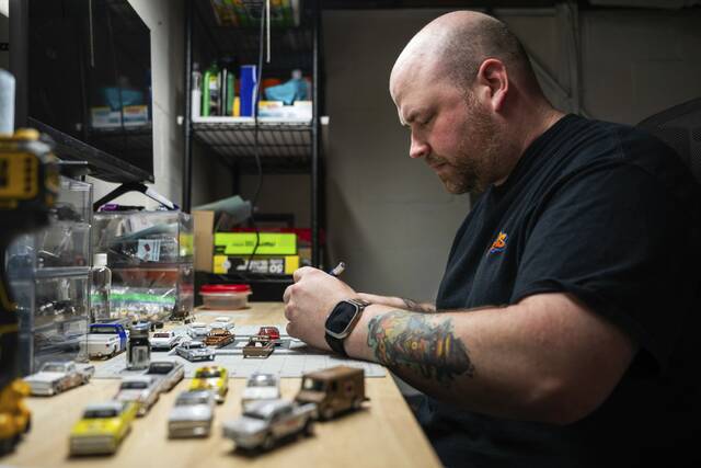 Hot Wheels customization goes from hobby to full-time job for military vet