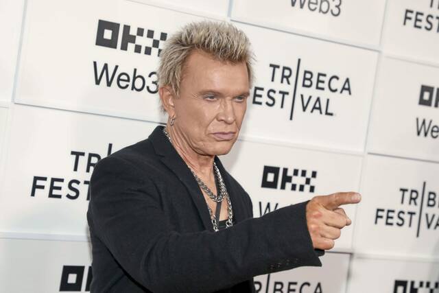 Rocker Billy Idol announces tour stop at Star Lake this summer