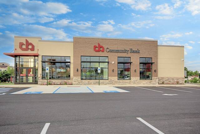 9460424_web1_part-commbankgentrustrost-040726