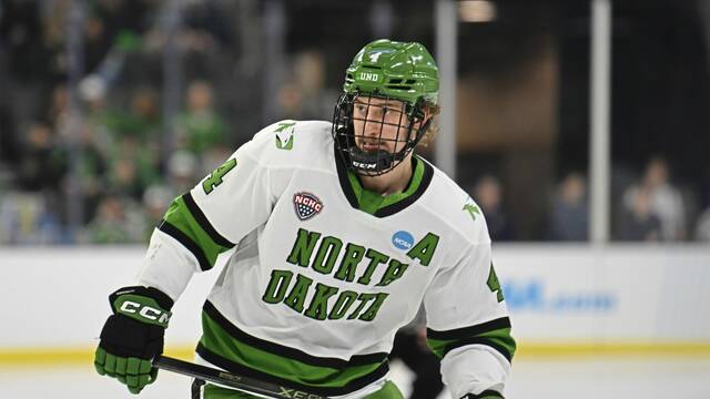 Penguins sign former North Dakota defenseman Jake Livanavage