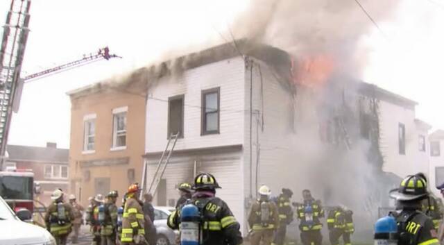 3 firefighters and resident injured in Glassport blaze