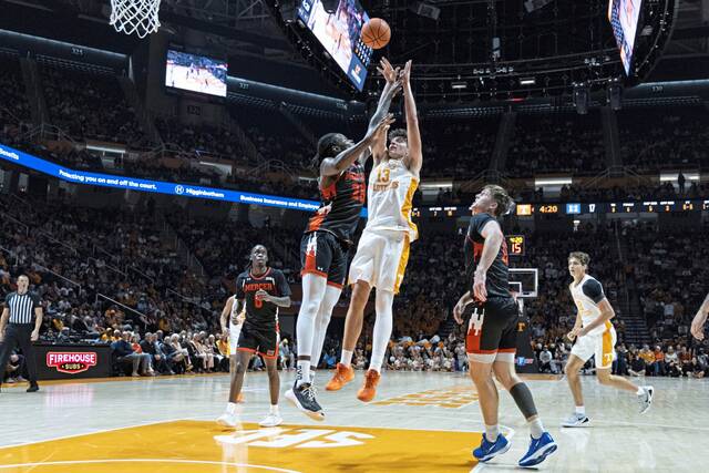 Mercer center Armani Mighty becomes 6th spring transfer for Pitt men’s basketball