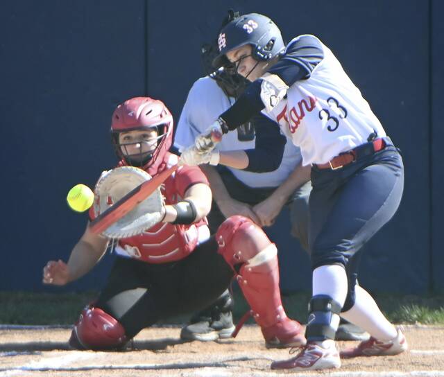 Trib 10: No. 1 teams take losses in baseball, softball power rankings