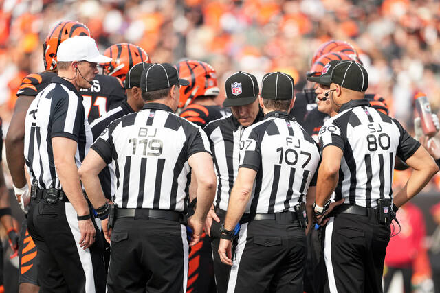 Reports: Likelihood of NFL replacement refs enters new stage