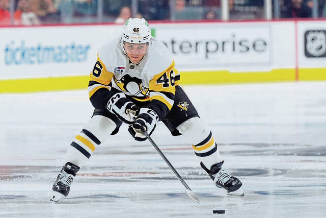 Penguins forwards Connor Dewar, Blake Lizotte return to practice