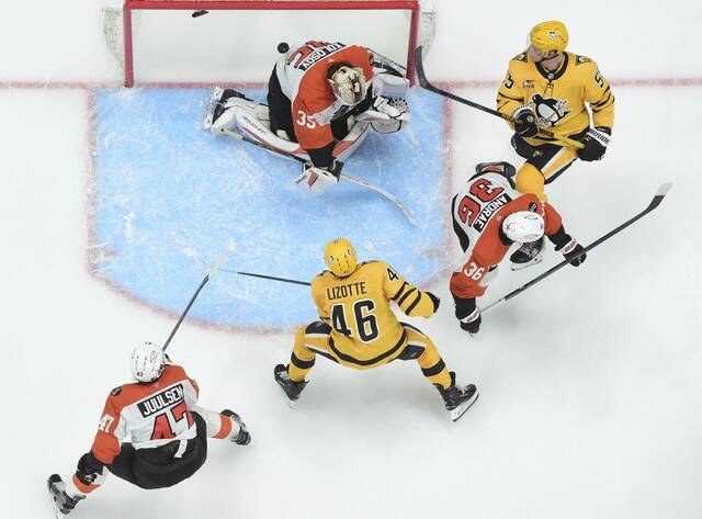 9488054_web1_ptr-pensflyers11-11626