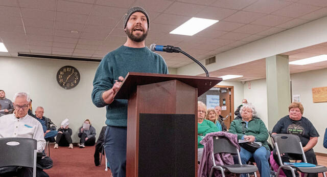 Resident removed from Springdale council meeting by police after public comment dispute