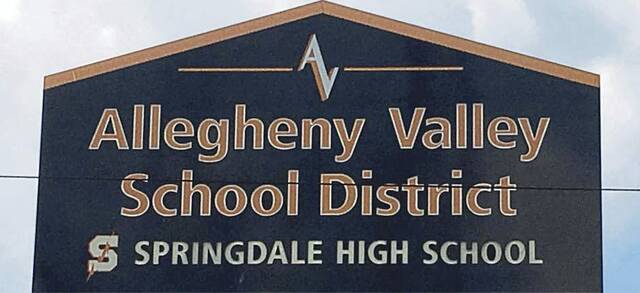 Allegheny Valley School Board opts to leave cellphone policy as is