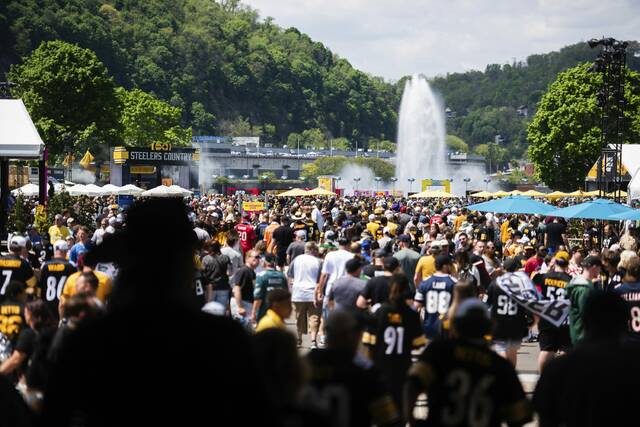 Point State Park becomes hub of excitement with NFL Draft festivities