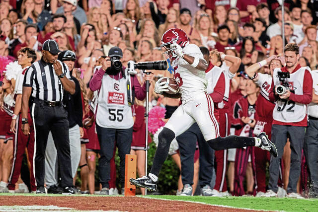 Steelers trade up in 2nd round, select Alabama receiver Germie Bernard<span class="headline-video">Video <i class="fa-solid fa-circle-play"></i></span>