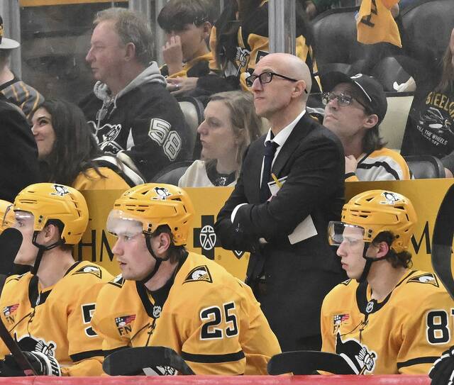 Penguins coach Dan Muse named finalist for Jack Adams Award