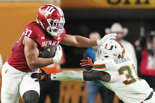 Fullback Riley Nowakowski could find key role in Mike McCarthy’s ‘2-back offense’ with Steelers