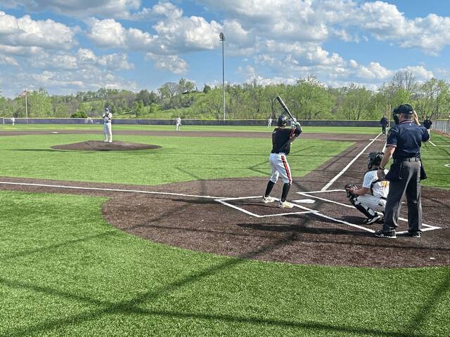 Plum knocks off Latrobe, moves step closer to section title