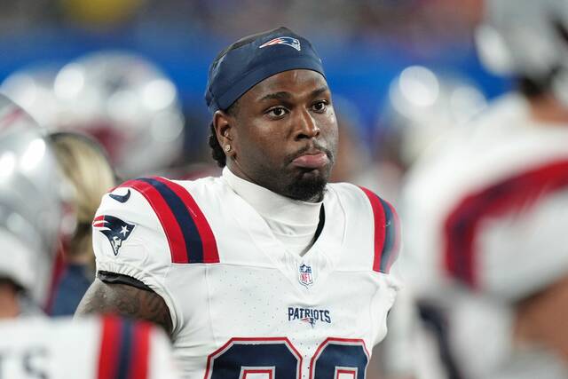 Steelers sign tight end Jaheim Bell