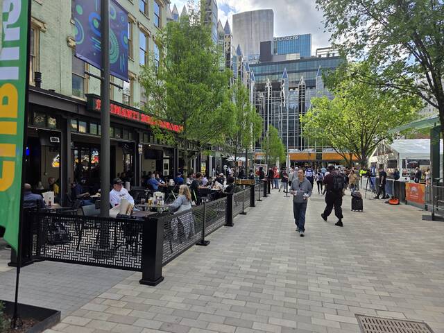 Skate the Square brings roller skating to newly renovated Market Square