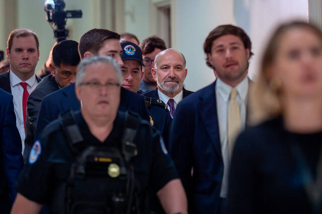 Howard Lutnick’s testimony about Epstein draws praise from GOP chair and derision from Democrats