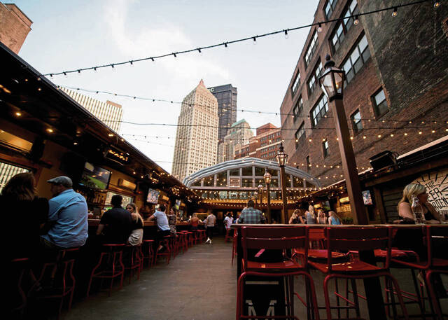 Check out 6 rooftop spots for bites and drinks in Pittsburgh