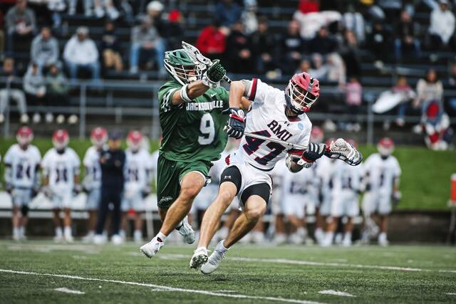 Jacksonville outshines Robert Morris in NCAA 1st-round lacrosse showdown at Joe Walton Stadium