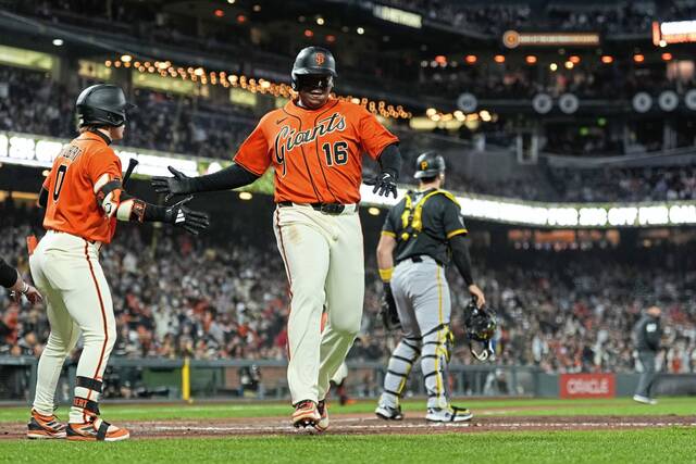 Quiet bats, bullpen implosion sink Pirates in opener at Giants