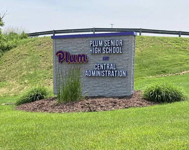 Divided Plum School Board heads toward almost 3% tax increase