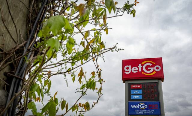 Giant Eagle offers gas discount deal amid surging prices