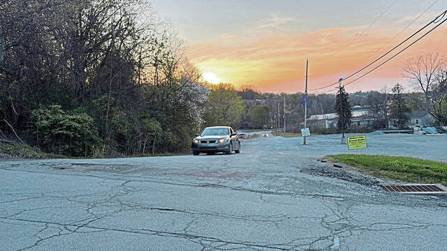 Irwin to build temporary detour road around closed Colony Drive bridge