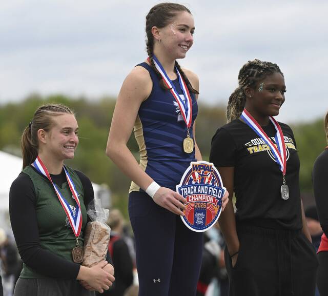 Freeport’s Mackenzie Magness rises to occasion  at WPIAL track championships