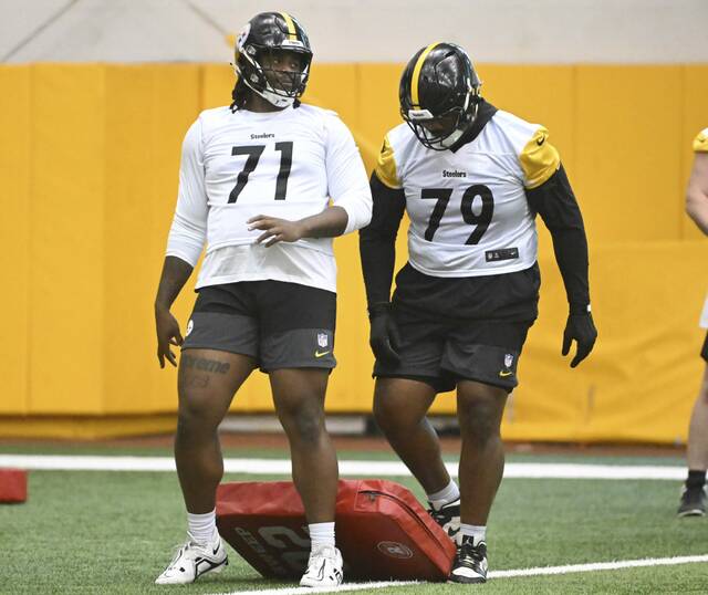 Steelers sign 1st-round draft pick Max Iheanachor to rookie deal