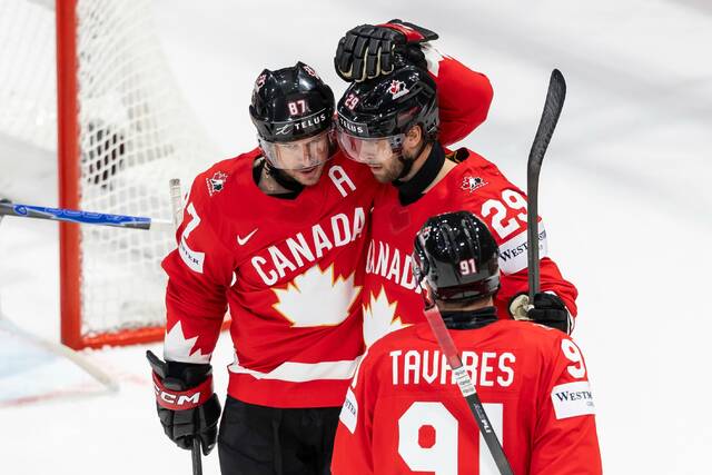 Sidney Crosby collects 4 assists for Canada in win against Denmark
