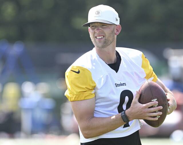 Steelers notebook: Alex Highsmith working to stay healthier