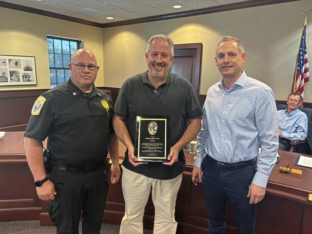 Fox Chapel police sergeant retires after 27 years on borough force
