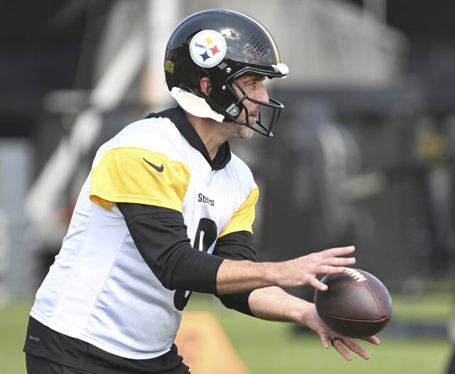 First Call: Bonus money for Aaron Rodgers revealed; Mars’ J.J. Wetherholt shines vs. Pirates