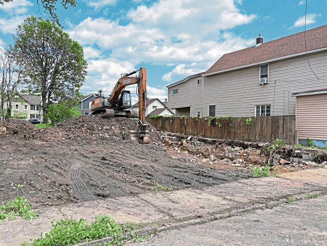 7 ‘unsafe’ buildings coming down in Harrison, more to follow<span class="headline-video">Video <i class="fa-solid fa-circle-play"></i></span>