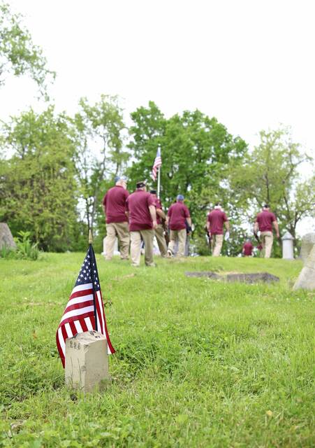 9600752_web1_ns-memorialday8-060426