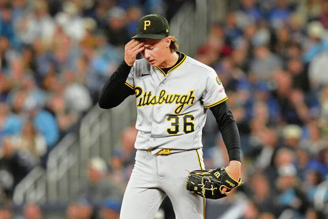 Error-prone Pirates waste strong start from Chandler in loss at Toronto