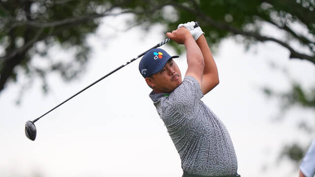 Si Woo Kim hangs on to Byron Nelson lead with Scottie Scheffler chasing