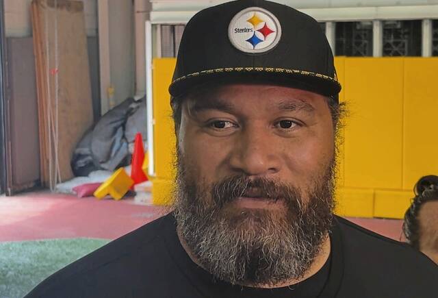 Longtime Bengal Domata Peko enjoying other side of rivalry as new Steelers D-line coach