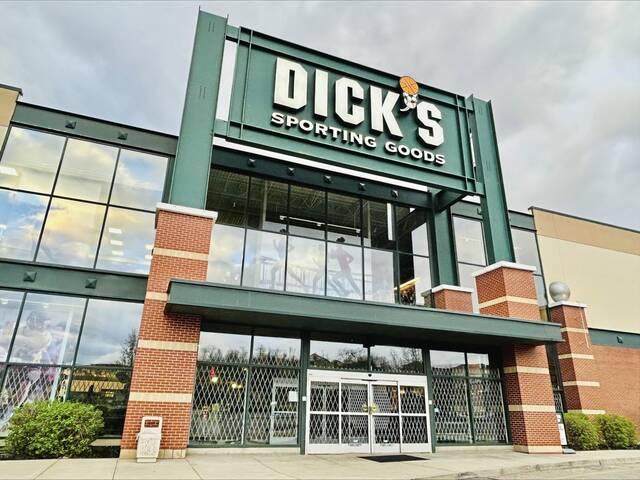 Dick’s kicks off $2.4B Foot Locker acquisition with early success