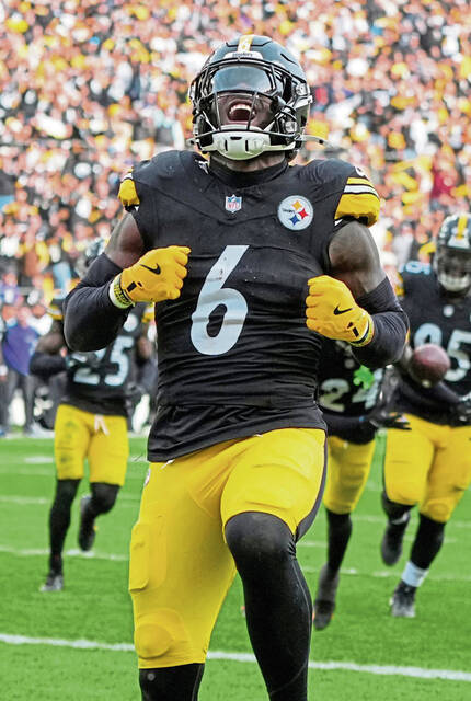 LB Patrick Queen brushes aside outside chatter, open to contract extension with Steelers