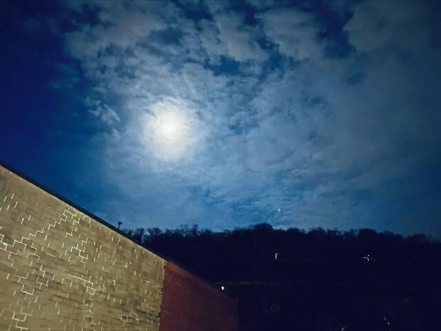 Meteor over Massachusetts causes explosion reports, sightings from Delaware to Montreal