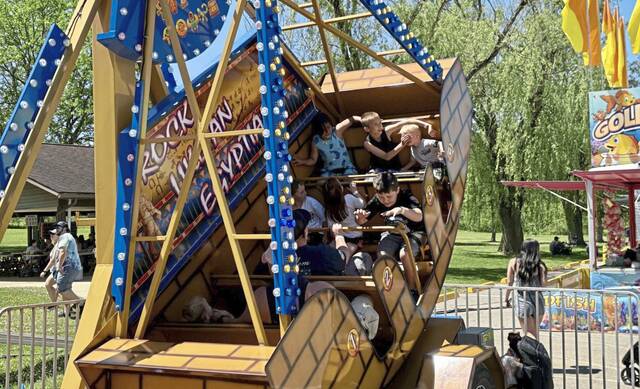 Mammoth Fest lives up to name with food, rides and entertainment